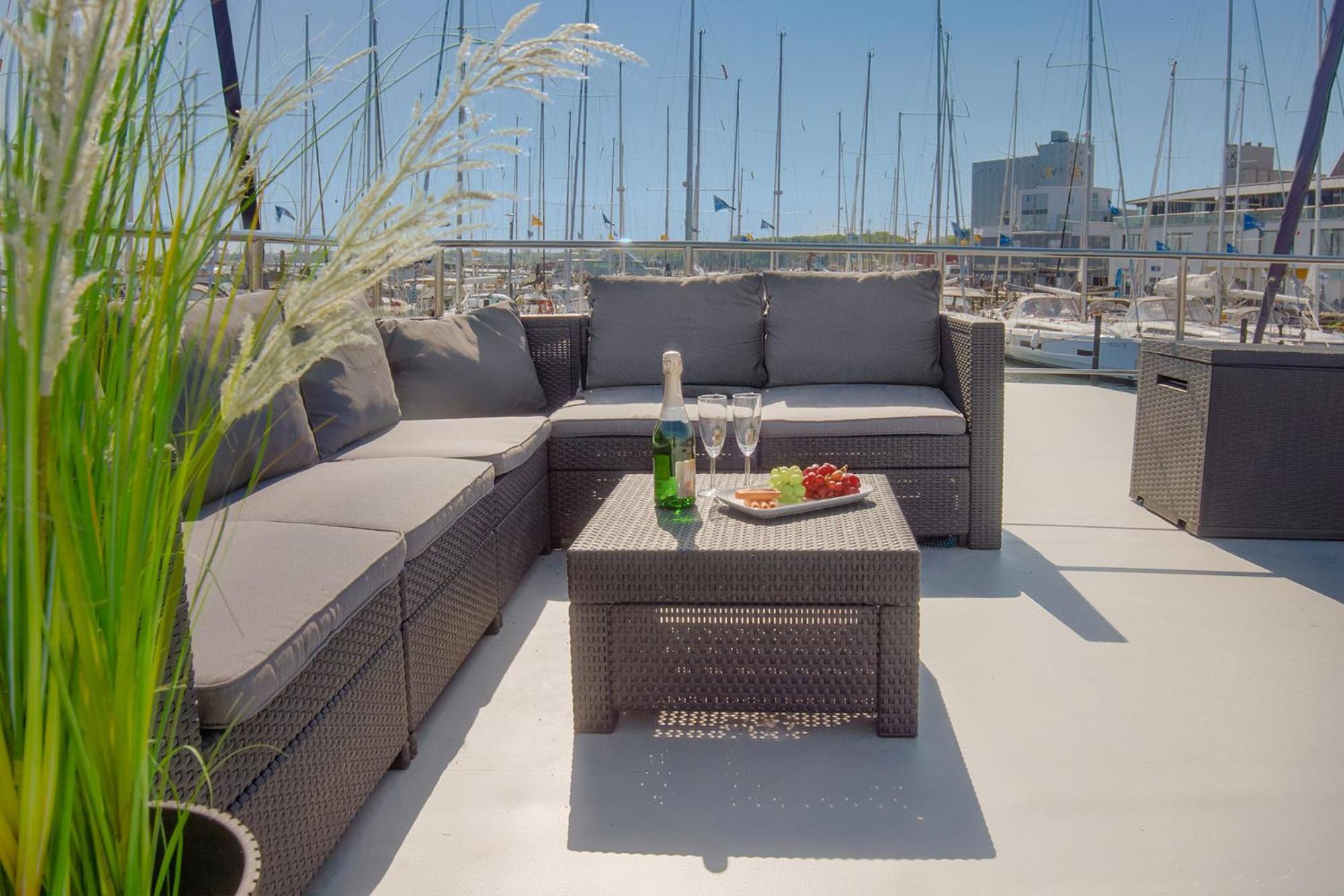 Holiday home Hausboot - Kleine Auszeit *
